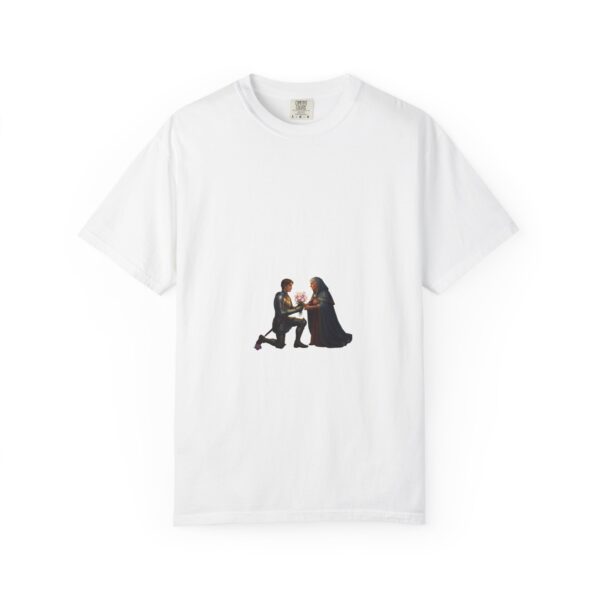 T‑Shirt — Romantic Proposal Scene Graphic Tee